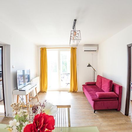 Old Town Apartment Bukarest Kültér fotó